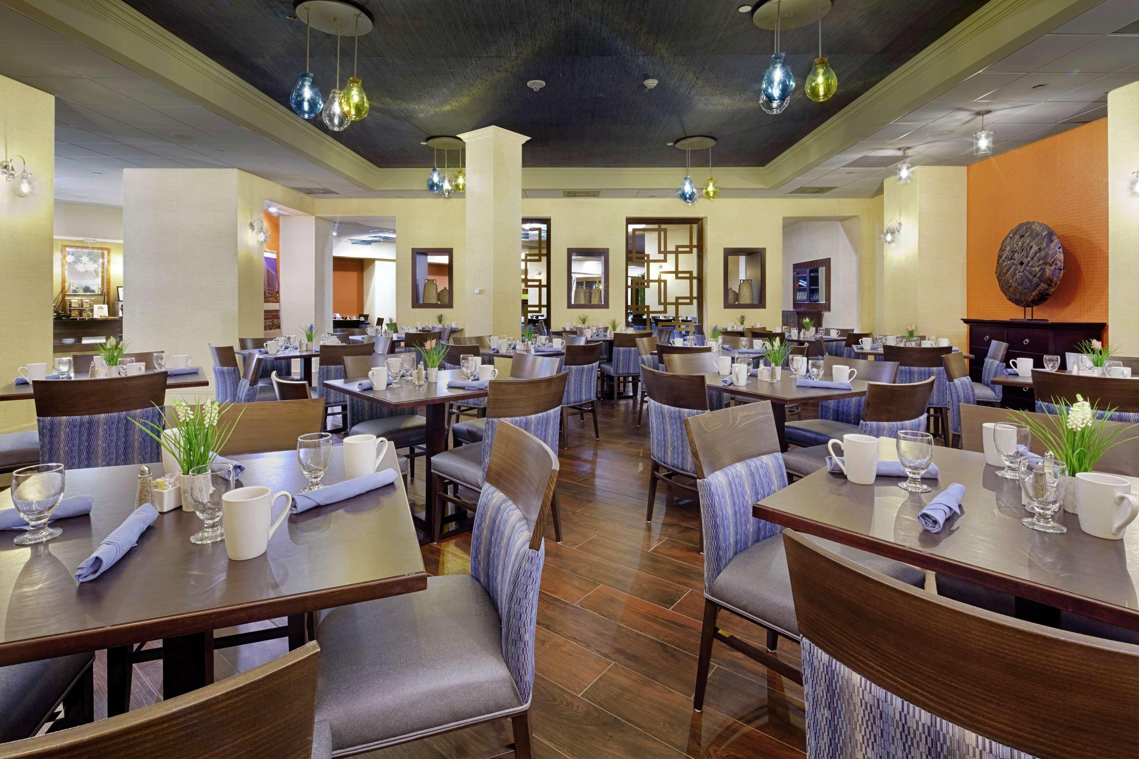 Hotel Doubletree By Hilton Downtown 4*