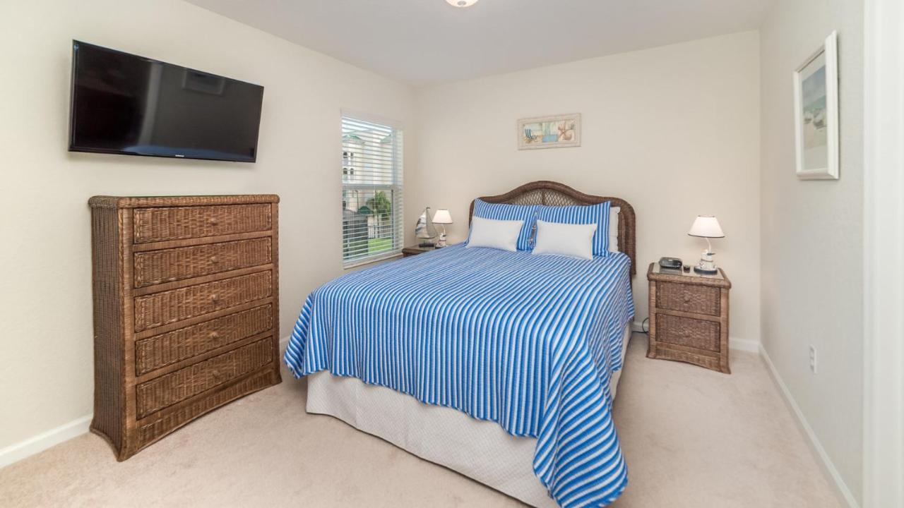 2566 Archfeld * Kissimmee