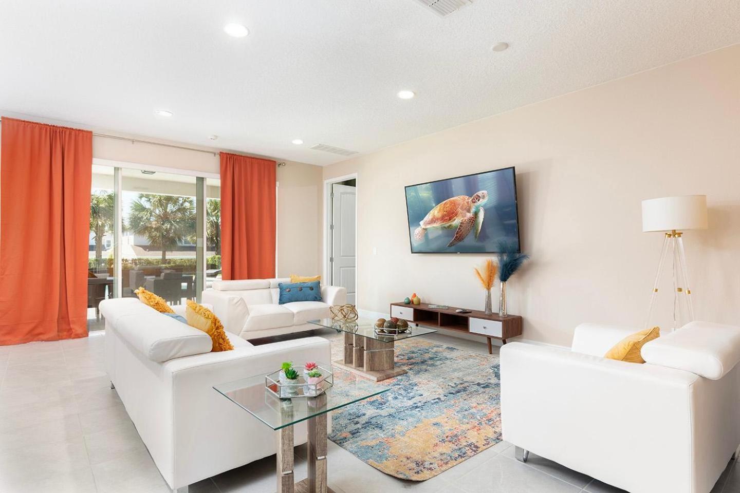 Holiday home Sunny 8 Bdrm With Themed In Encore Orlando