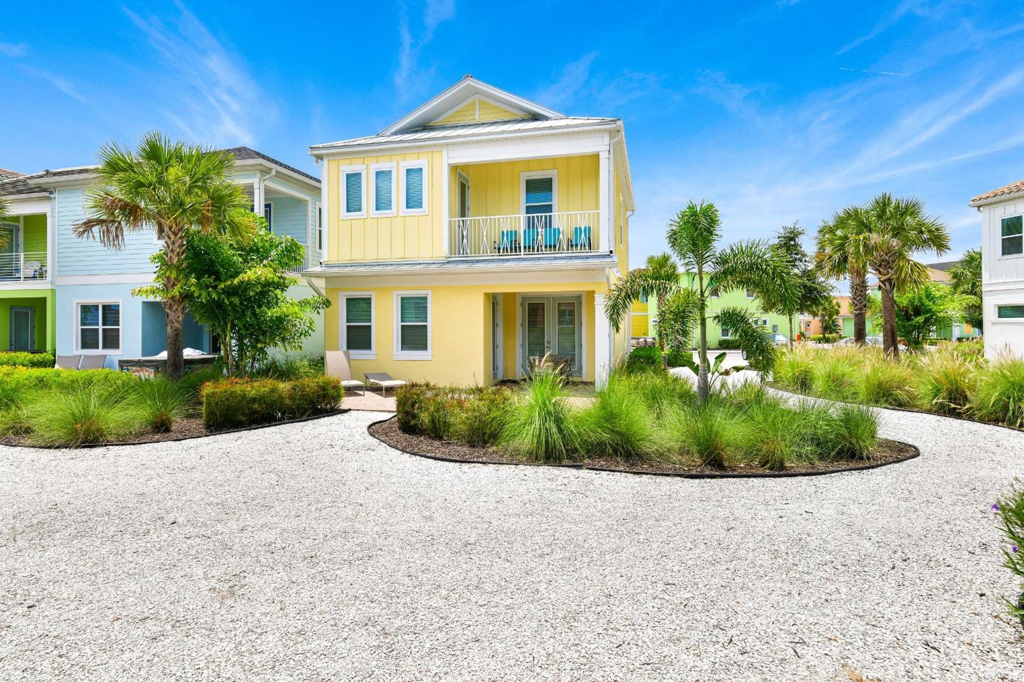 Sunny Yellow Near With Margaritaville Access - 2995la Holiday home *