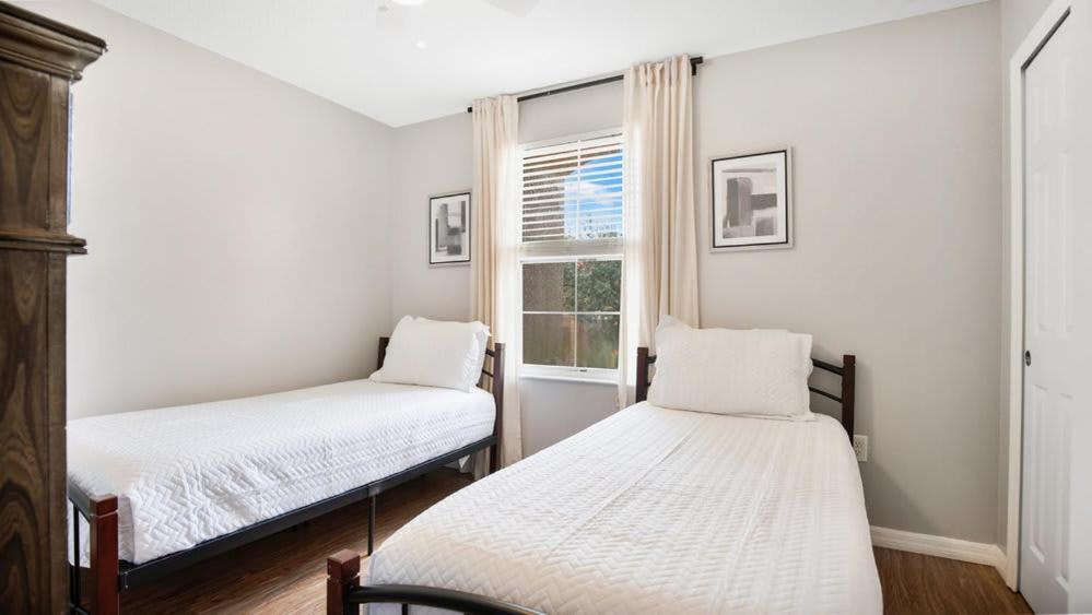 Holiday home Family Friendly Townhome Near Attractions