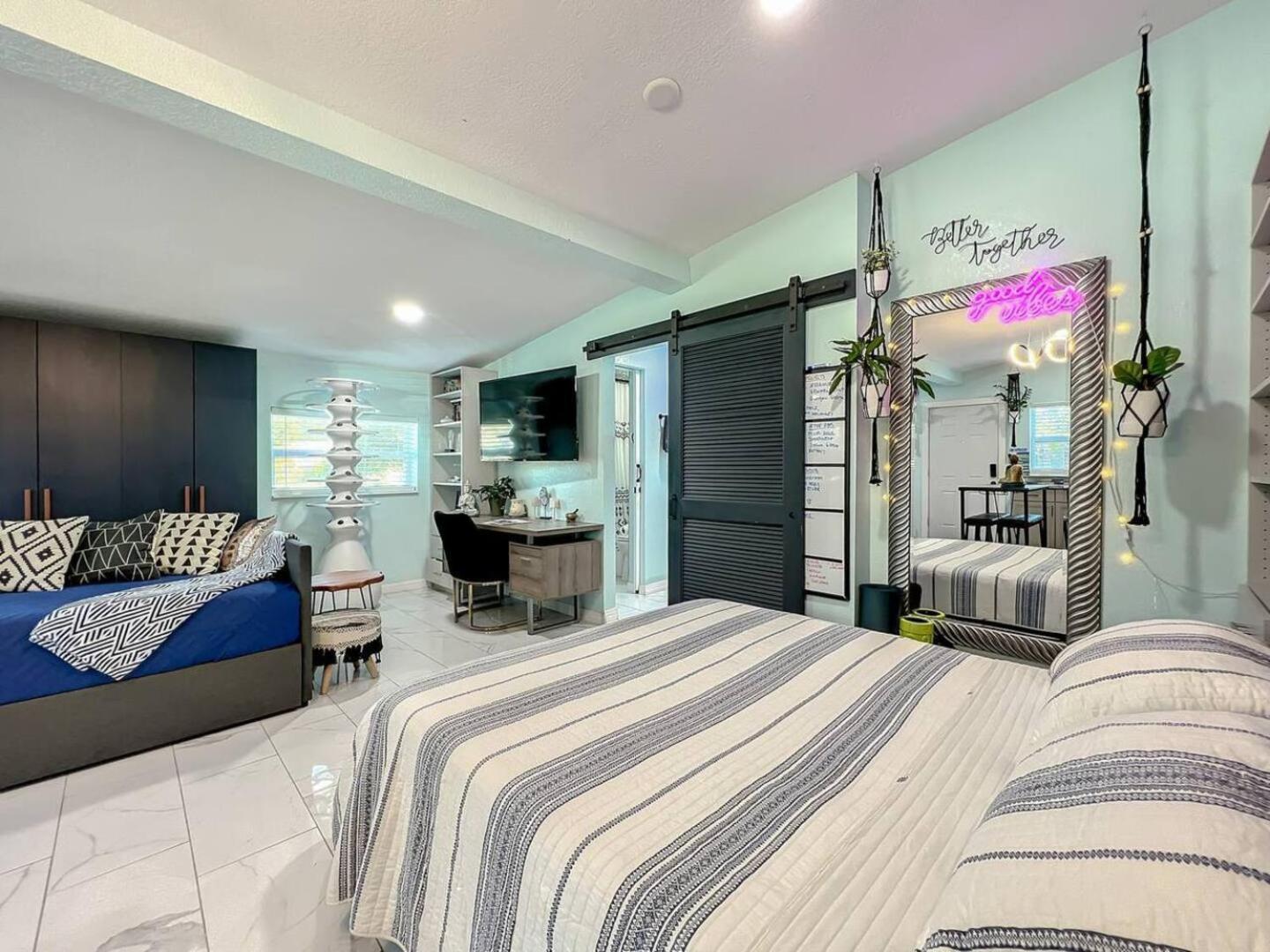 Holiday home Pet-Friendly 1Br, 3 Beds, Wifi 10 Min To Dwntn! Orlando