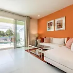 Wonderful Home With Private Pool