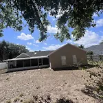 Family Paradise. 3 Bedrooms, 2 Bathrooms.