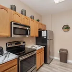 2821 Almaton #204