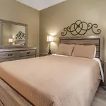 2821 Almaton #204