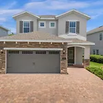 5 Bedrooms- 5 Bathrooms- Encore 7421 Ma