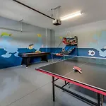 Wonderful 6 Bdrm House With Game Room At Encore