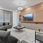 New 12Bedrooms12Bathroom At Paradiso Grande