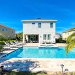 Sun-Kissed 6 Bdrm Villa With Private Pool At Encore