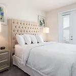 Wonderful 5 Bdrm Villa With Pool Slide At Encore