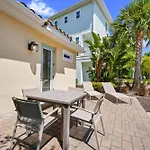 Sunny Cottage Near Disney With Margaritaville Resort Access - 8032Ls