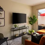 Magical Getaway Close To Disney With Heated Pool