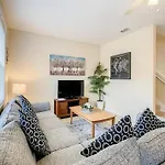 Spacious Regal Oaks Townhome By Disney
