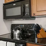 Elegant 1Br Suite Near Universal
