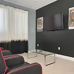 7491-5-Ma-Oasis At Reunion
