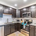 Stylish Apartment At Vista Cay
