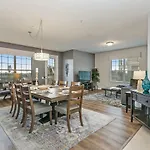 Spring Lakeview Condo