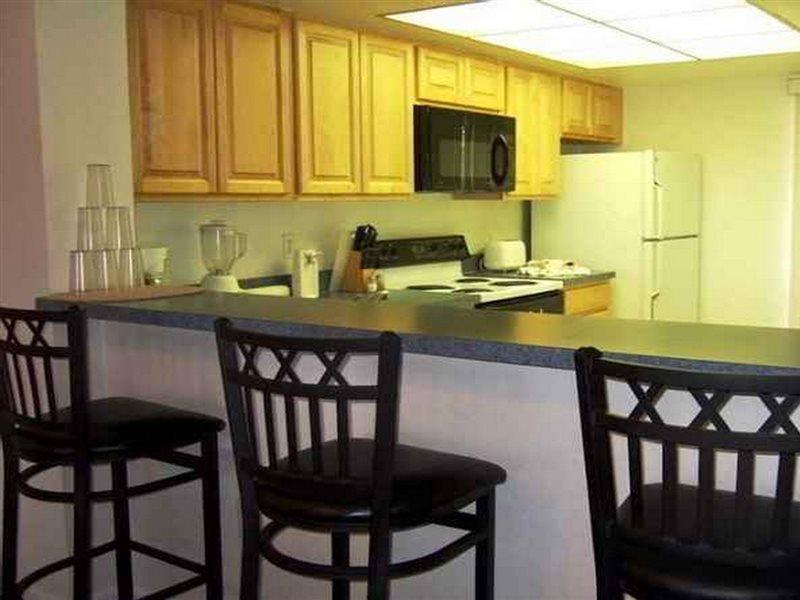 Resort The Seasons Oak Ridge