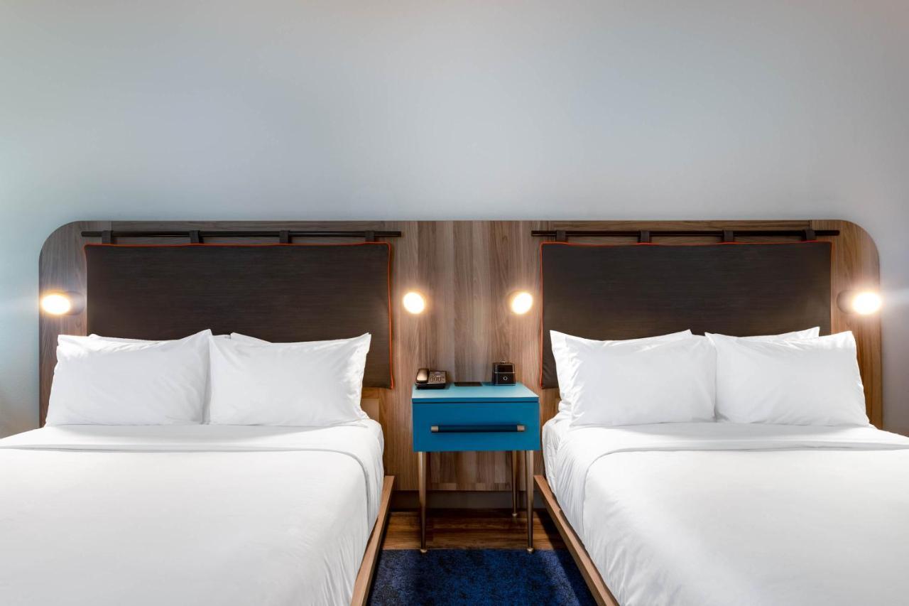 Tryp By Wyndham Orlando Hotel Williamsburg