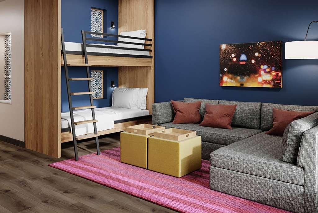Hotel Tryp By Wyndham Orlando 4*