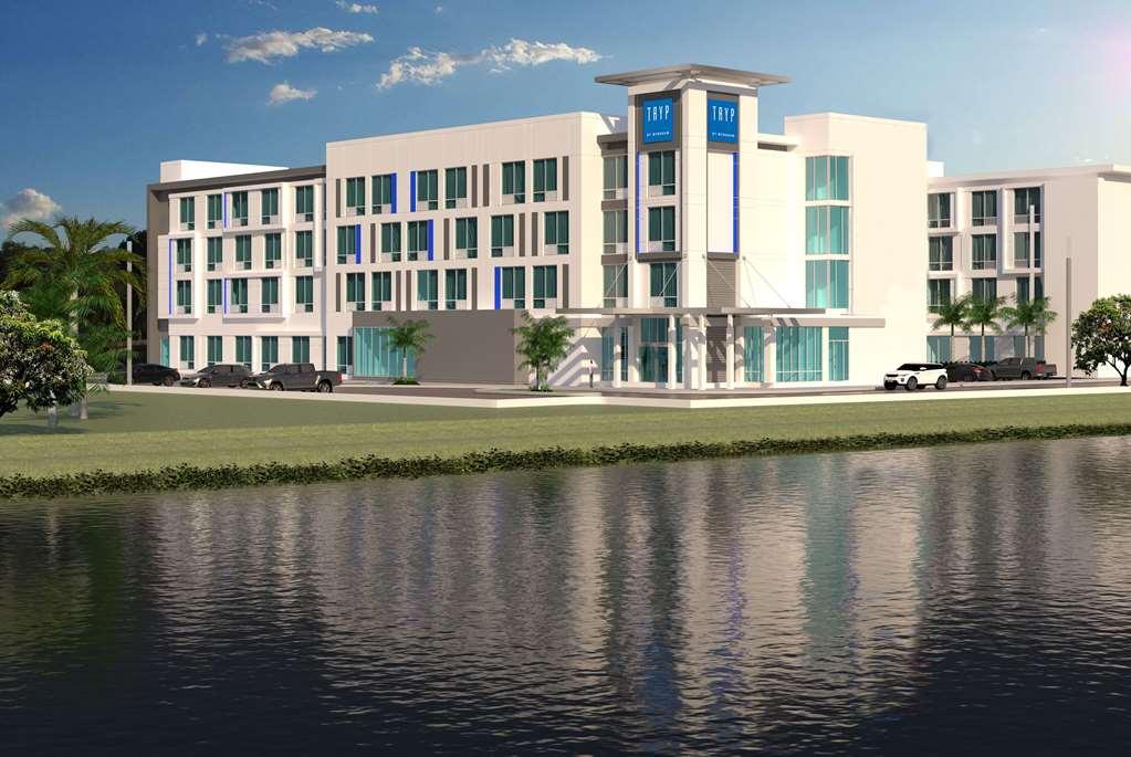 Hotel Tryp By Wyndham Orlando