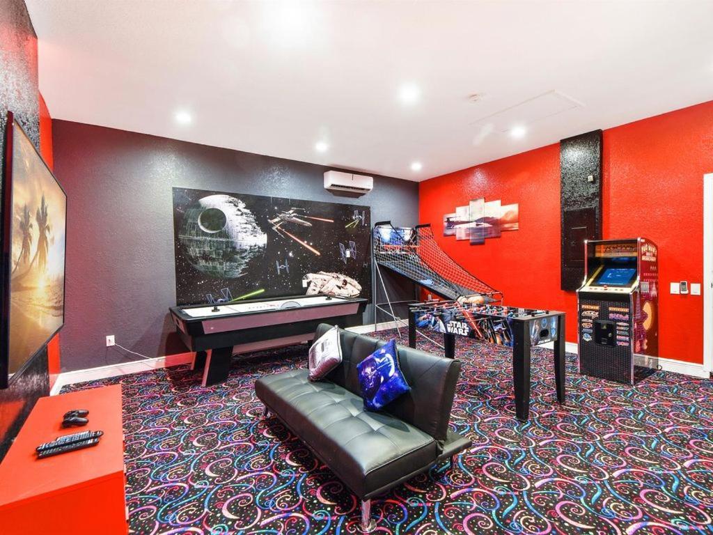 Ohana House At Windsor Hills, World Luxury Holiday home
