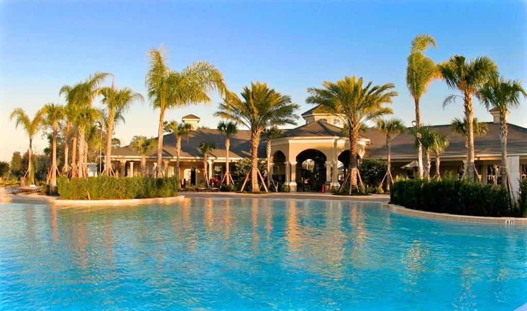 Ohana House At Windsor Hills, World Luxury