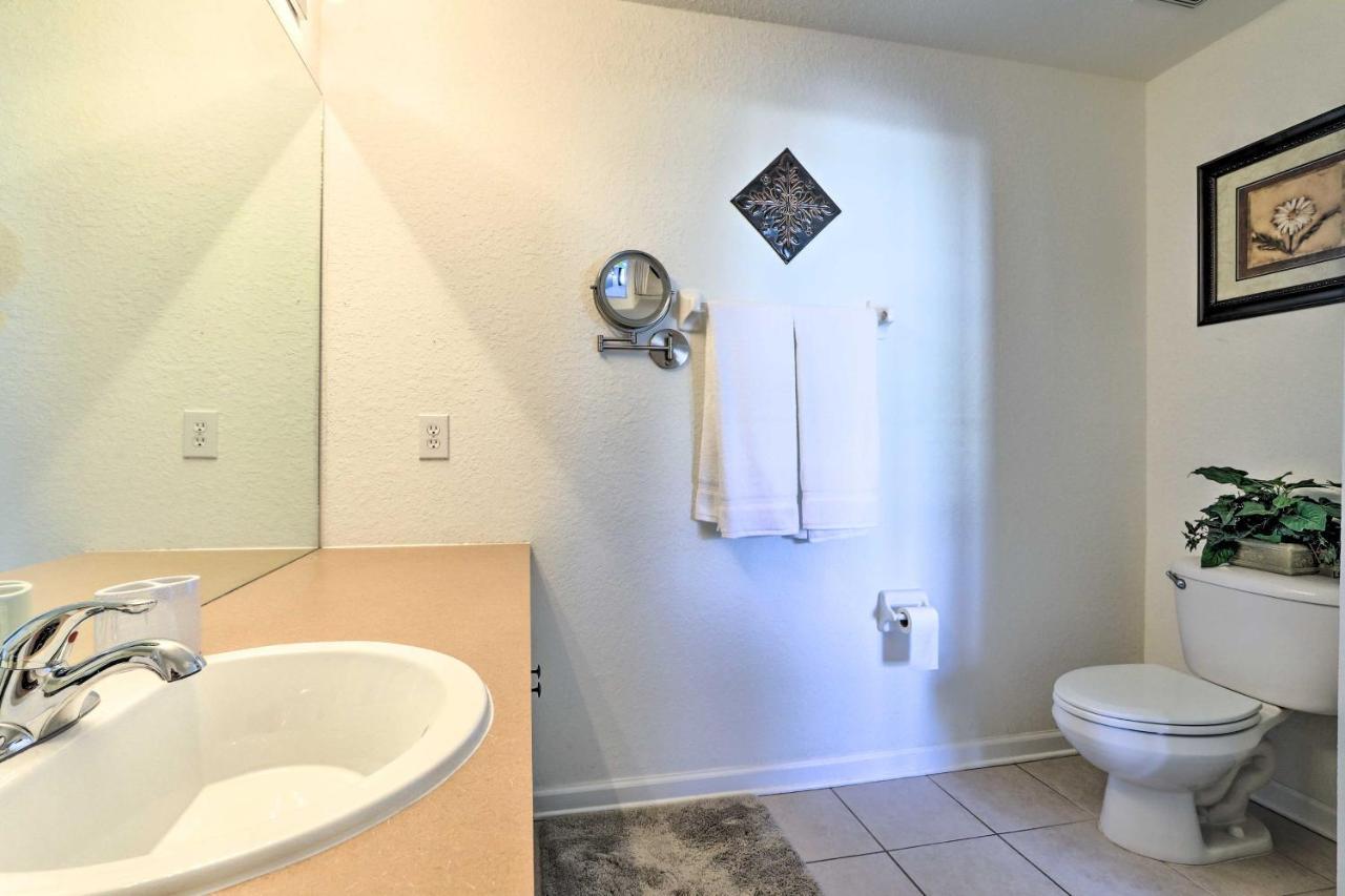 Kissimmee Townhome With Private Cocktail Pool Holiday home Orlando