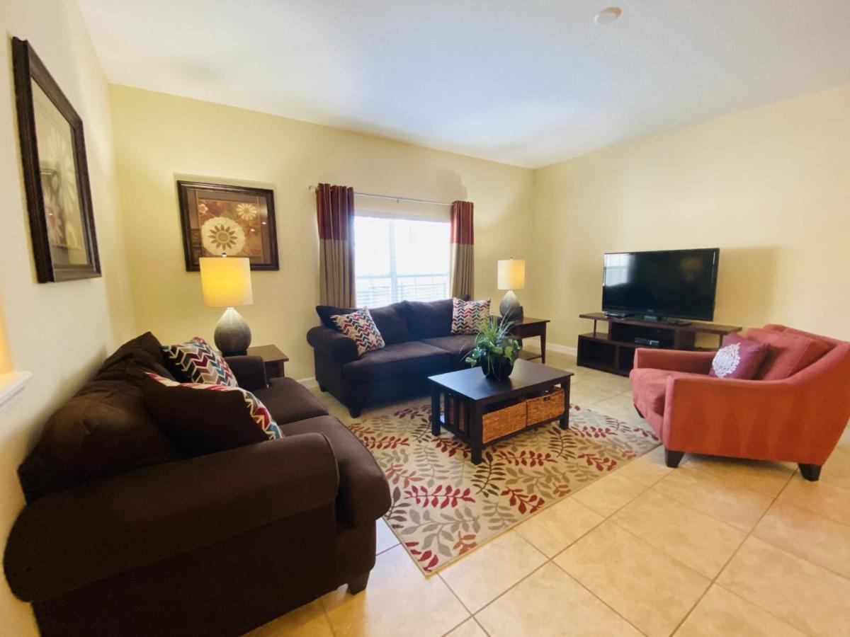 Paradise Palms- 5 Bed Townhome W/splashpool-3092pp Holiday home Orlando
