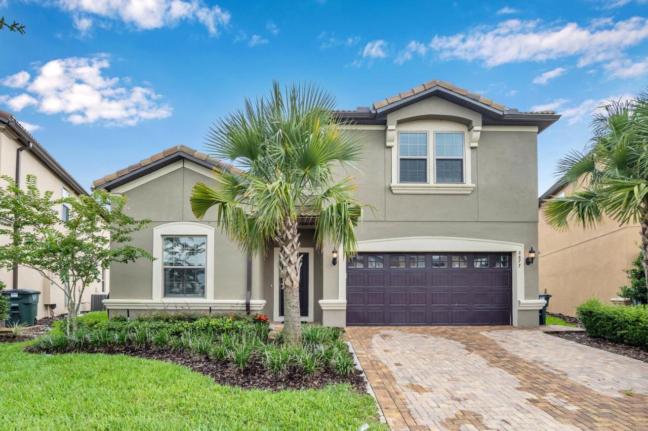 Villa 8877 Qin Loop