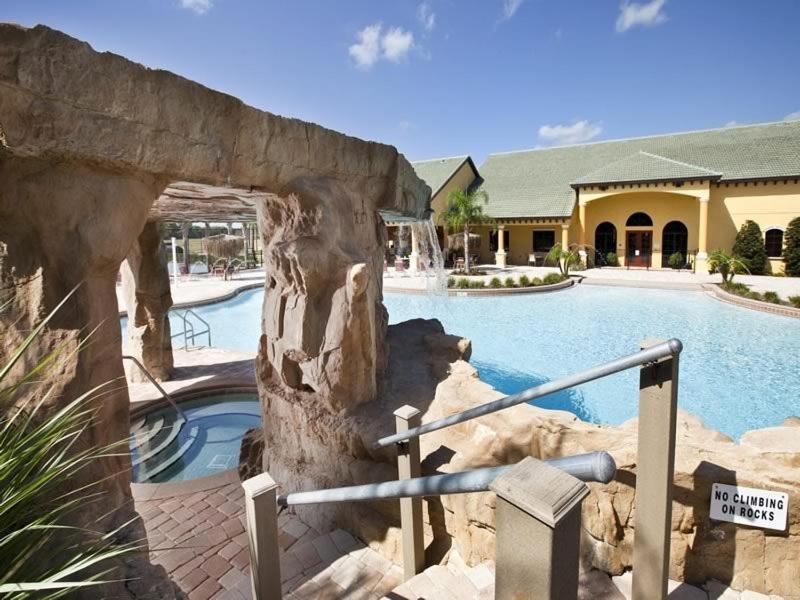 Holiday home 4 Bedroom 3 Bath Beautiful Town In Kissimmee Orlando
