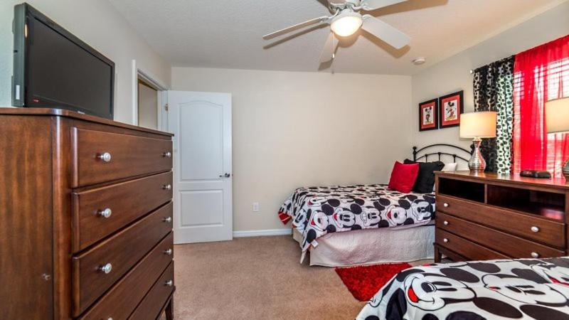Holiday home Gorgeous 5 Bed 4 Bath Townhome With Splash Pool In Paradise Palms *