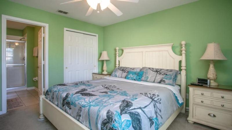 Holiday home 6 Bedroom Pool In Windsor Hills With Theater Orlando