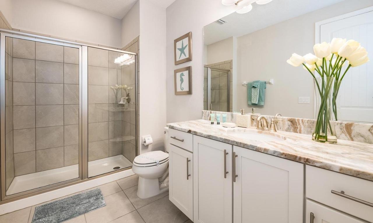 Spacious 8 Bdrm With South Facing Pool In Encore