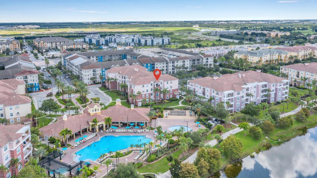 Apartamento Floor With View Of Lake, Pool And Fireworks! Next To Convention Center! Orlando
