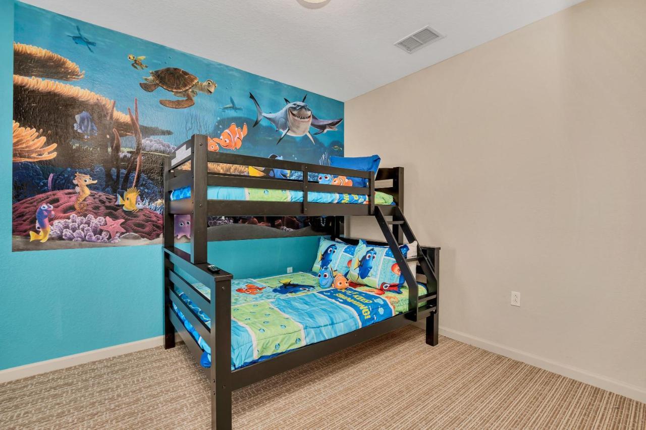 Stunning 3br With Pool And Hot Tub - Near Disney! Apartment *