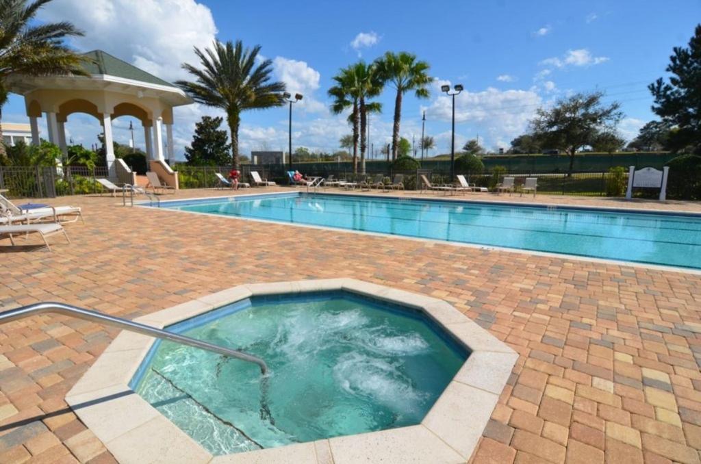 Exe7468exrr Golf View 3 Bdrm Condo! Apartment *