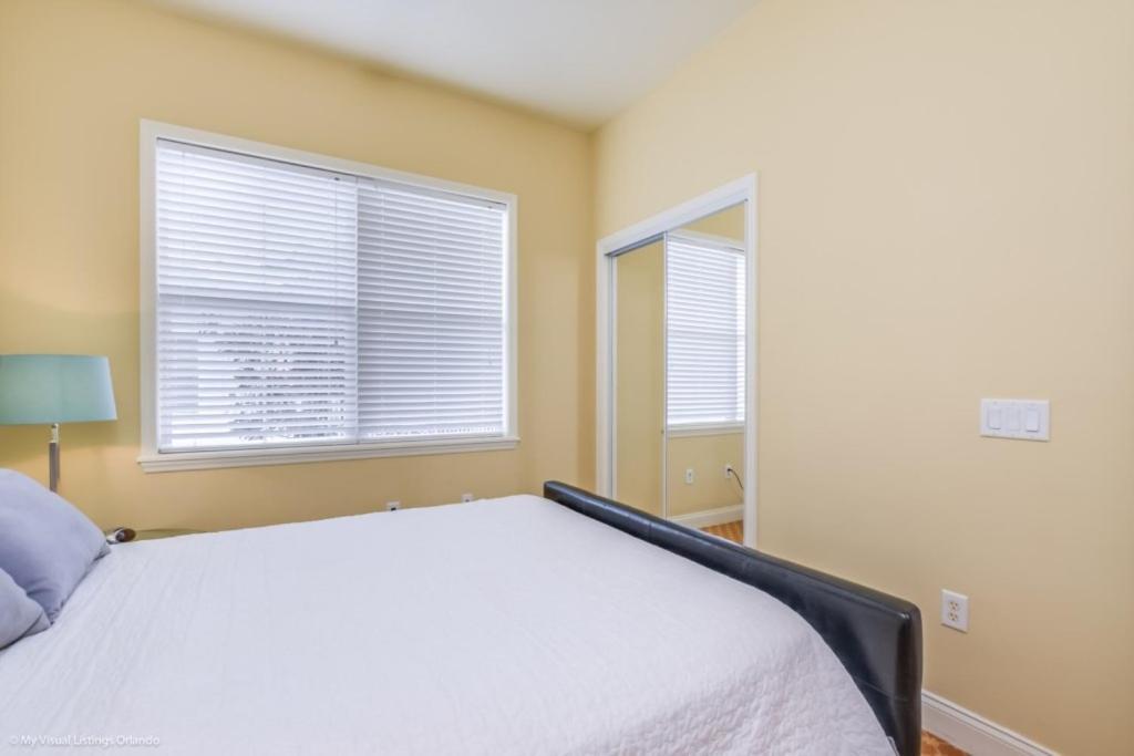 Exe7468exrr Golf View 3 Bdrm Condo! *