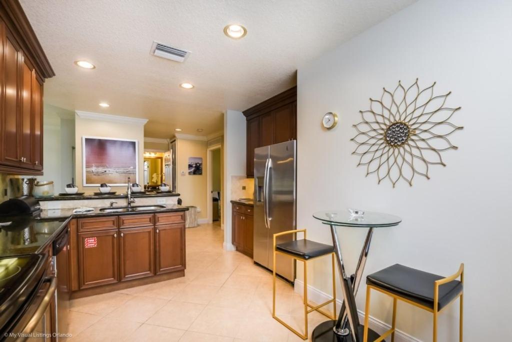 Exe7468exrr Golf View 3 Bdrm Condo! Apartment Orlando