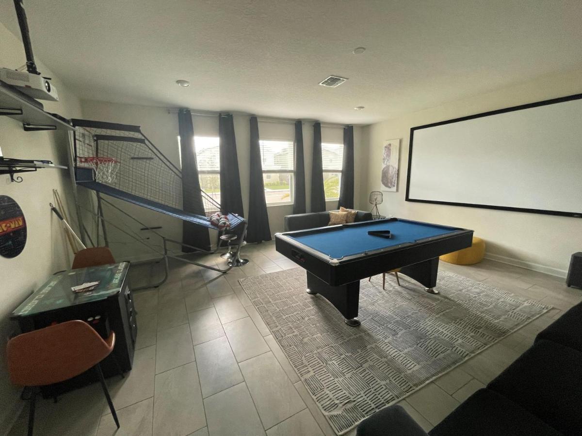 4563nl - Storey Holiday home *