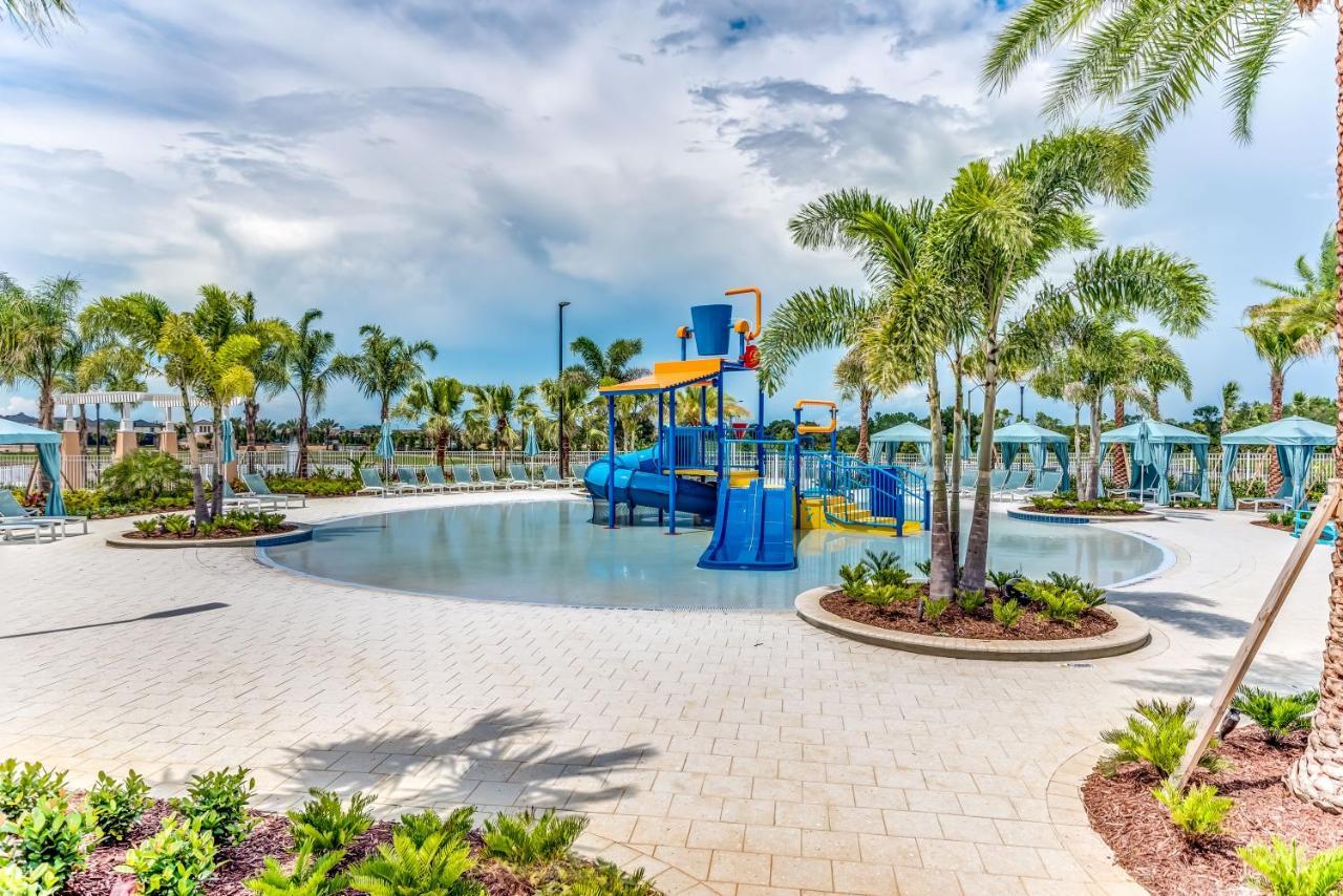 Stunning W Private Poolspa & Game Orlando