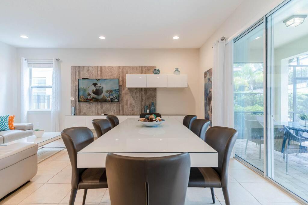 Perfect 5-bedroom With Pool,game &grill - 2201