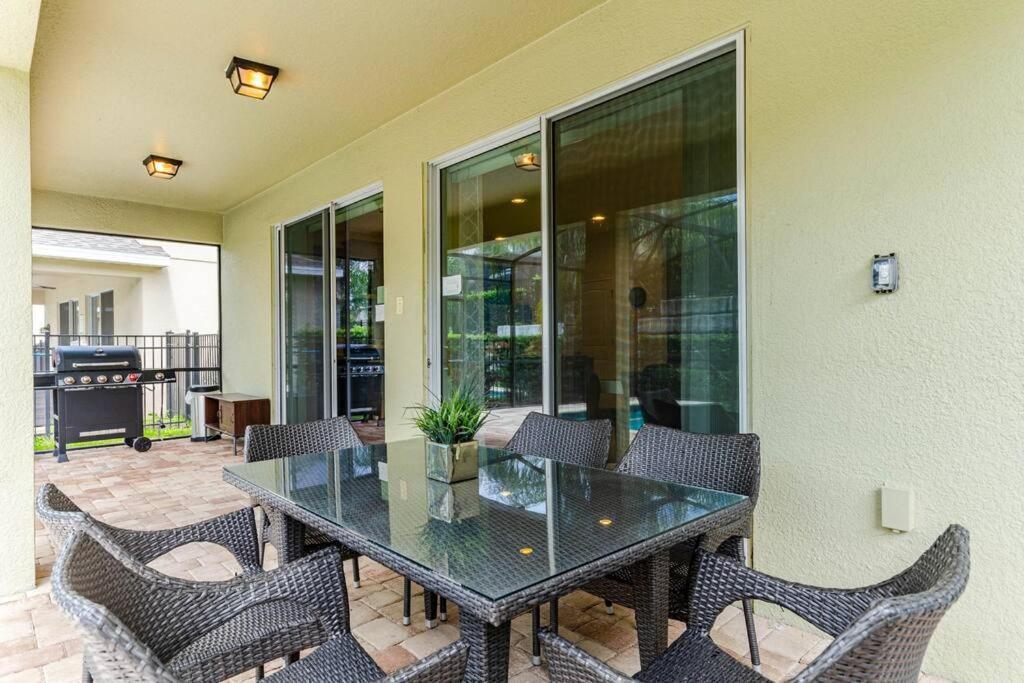 Perfect 5-bedroom With Pool,game &grill - 2201 Holiday home *