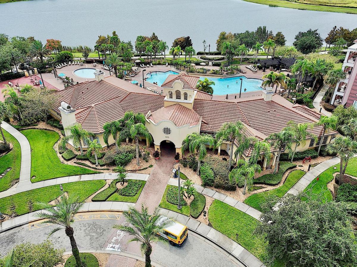Vista Cay Luxury 4 Bedroom Penthouse