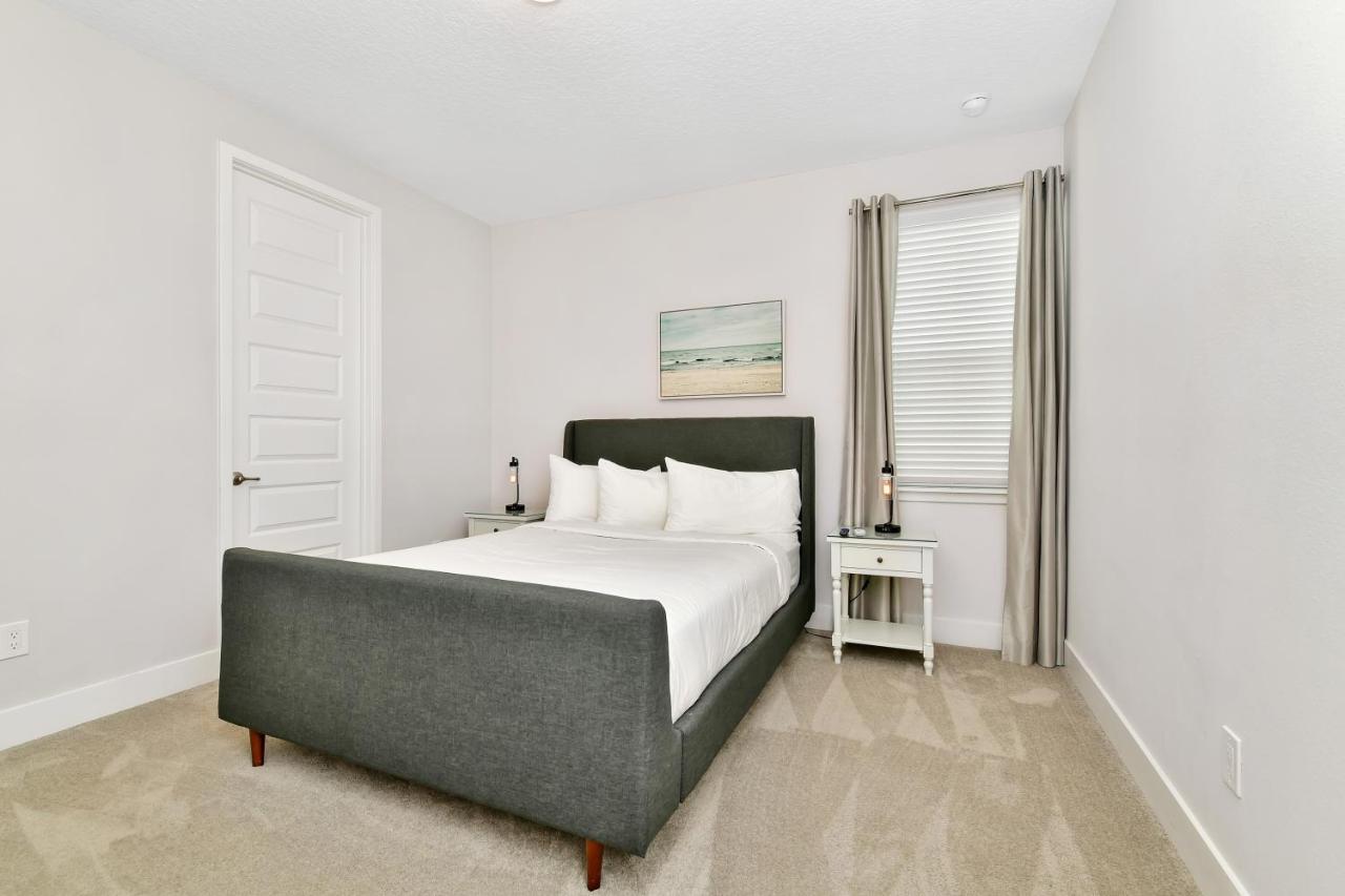 Modern House By Rentyl Near With Private Pool & Amenities - 393s *
