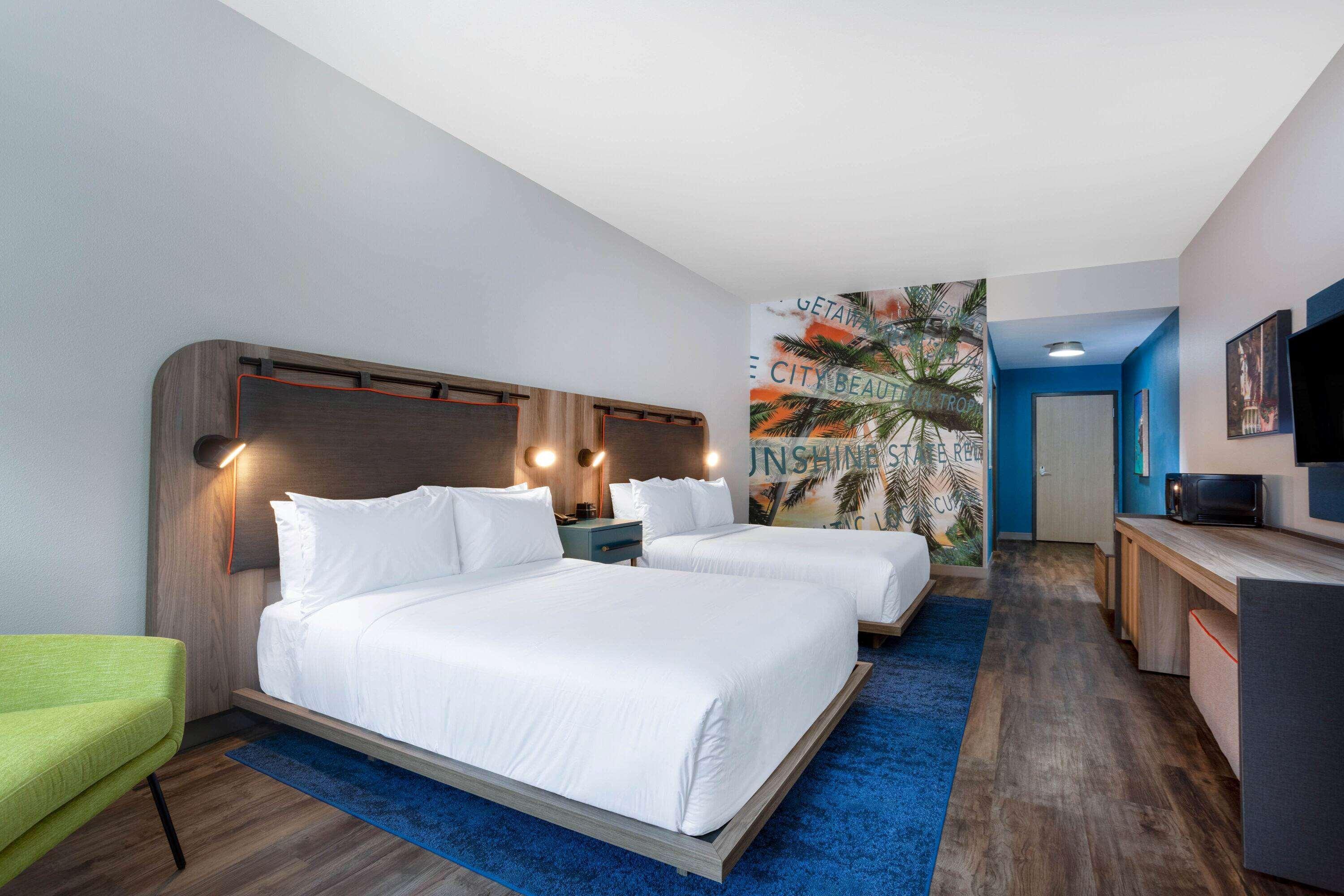 Tryp By Wyndham Orlando Hotel