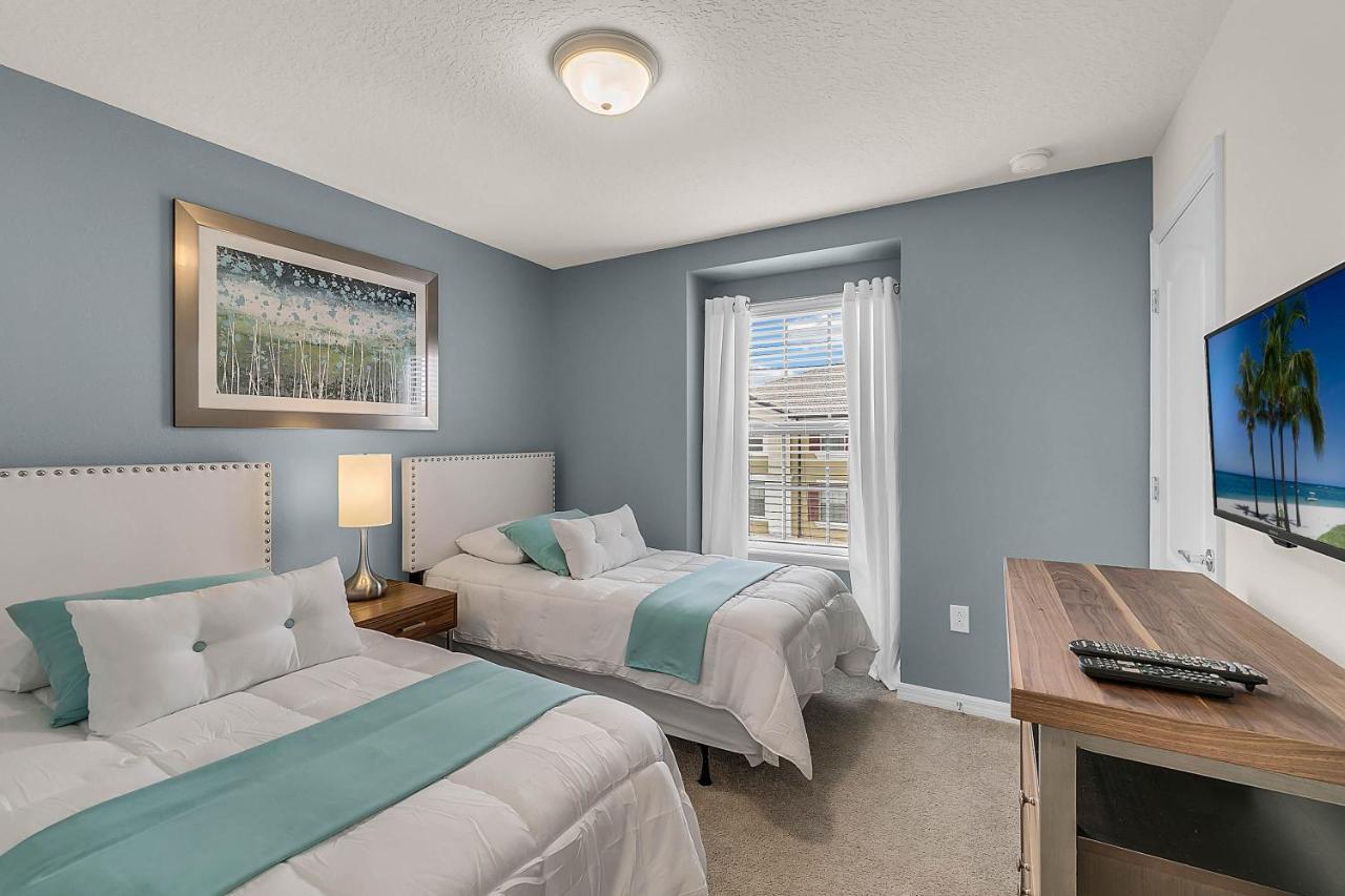 5 Bedrooms - 4,5 Bathrooms - Solterra 4643 Td Orlando