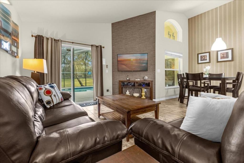 4 Bedrooms - 3 Bathrooms - Veranda Palms 2603 Sc Holiday home