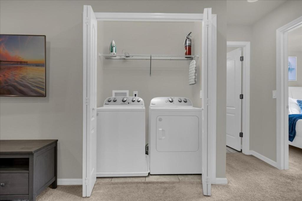 5 Bedrooms - 4,5 Bathrooms - Windsor At Westside 8936 Al Holiday home